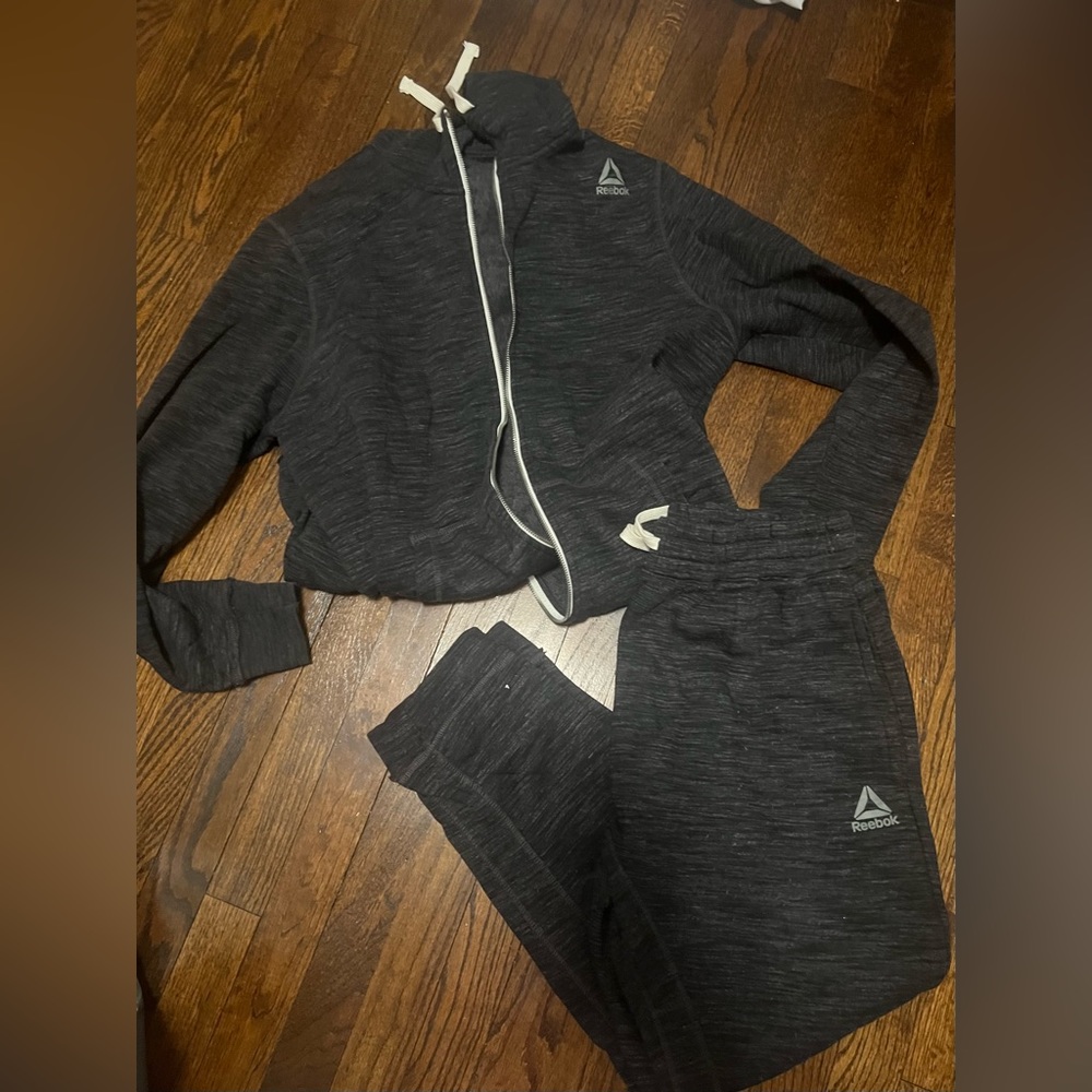 Reebok two piece set